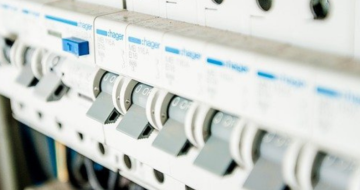 3 Fase Aansluiting: Betrouwbare Elektriciteit voor Jouw Woning of Bedrijf